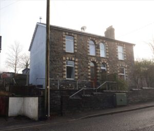 Heol Cennen, Llandeilo